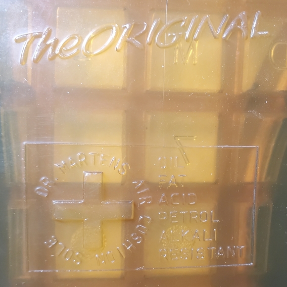 NEW Dr. Martens Womens 1460 High Grain Zinc Grey Patent Leather Boots SIZE 9 - Picture 8 of 9